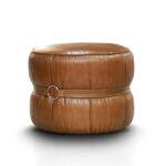 Estofados em Couro Natural Caramelo