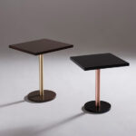 Mesa lateral madeira e metal